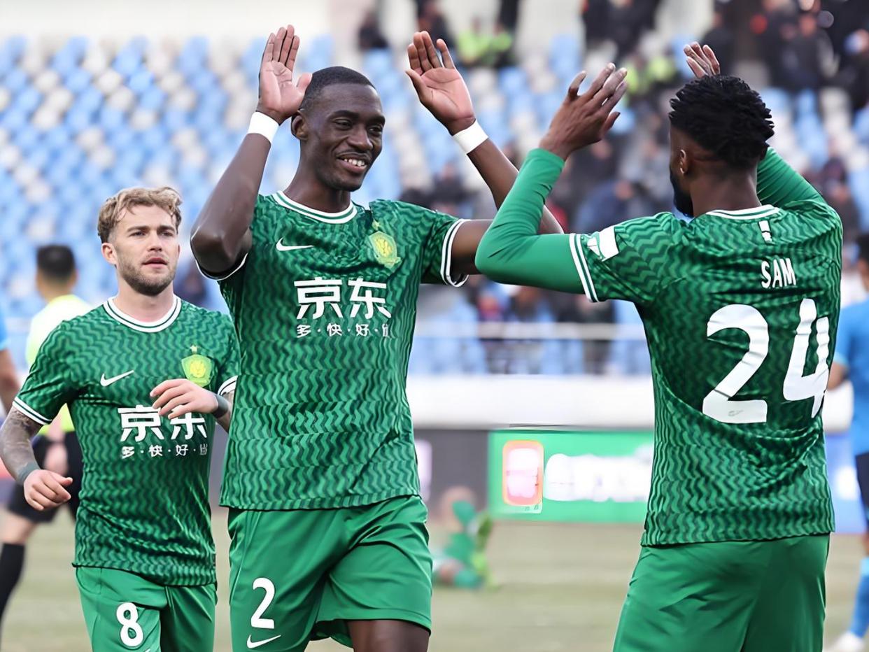 九游娱乐-包含社区盾赛程吃紧；北京国安今夜伤情更新；压力陡增；身体对抗强度拉满的词条